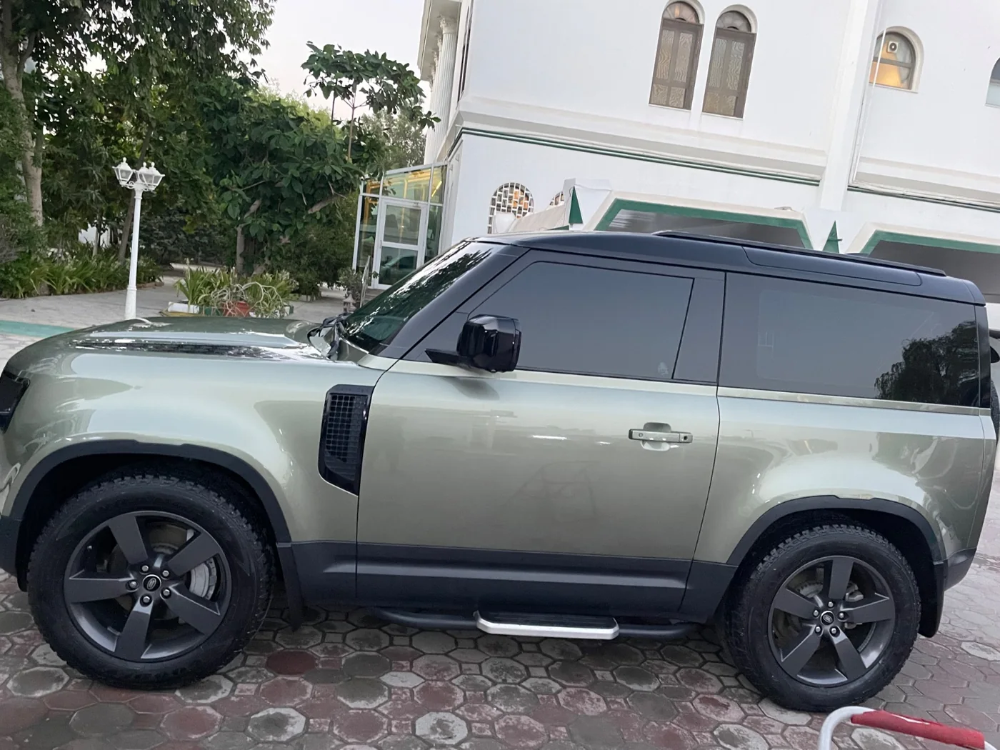 Defender side profile after a Detail Boss visit